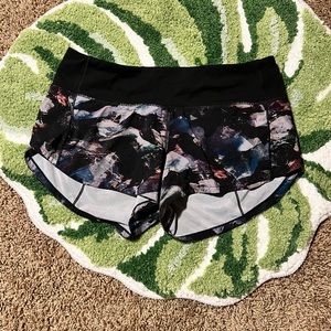 Lululemon Size 4 Speed Up Short